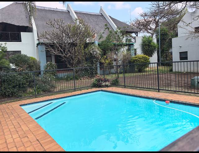 2 BEDROOM TOWNHOUSE FOR SALE IN SHARONLEA